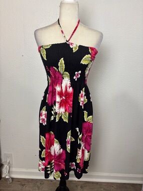 1647  Strapless Black Floral Halter Sundress with Pink Hibiscus. SzS